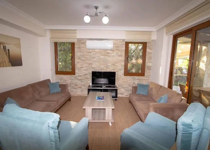 Prestij Letoon 4+1 Villa, Oezel Havuzlu, Вилла *